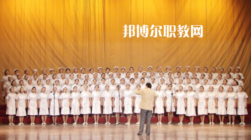 新疆石河子衛(wèi)生學(xué)校2022年報(bào)名條件、招生要求、招生對(duì)象