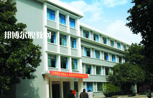 黃石藝術(shù)學(xué)校2022年報(bào)名條件、招生要求、招生對(duì)象