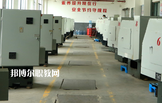 荊州機械電子工業(yè)學(xué)校2022年有哪些專業(yè)