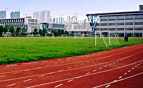 武漢第一職教中心2022年報名條件、招生要求、招生對象