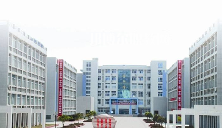 武漢南華光電職業(yè)技術學校2022年網站網址