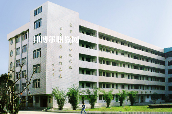 武漢技師學(xué)院2022年報名條件、招生要求、招生對象