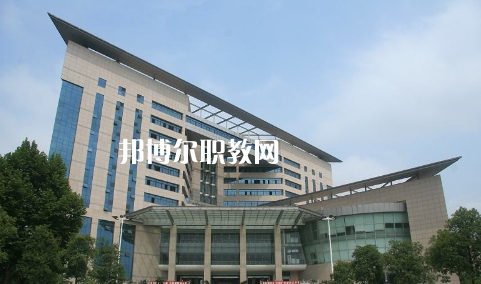 湖北現(xiàn)代技術(shù)學(xué)校2022年怎么樣、好不好