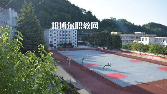 平昌縣西興職業(yè)中學(xué)2022年怎么樣、好不好