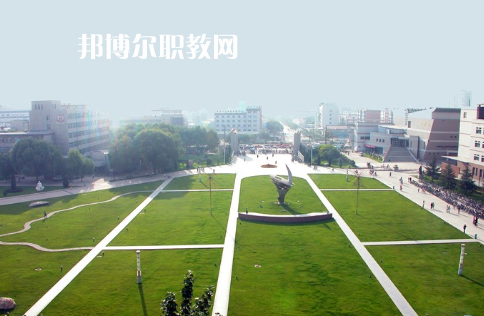 潛江職教中心2022年怎么樣、好不好