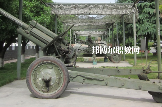 湖北十堰職業(yè)技術(shù)集團(tuán)學(xué)校2022年報(bào)名條件、招生要求、招生對(duì)象