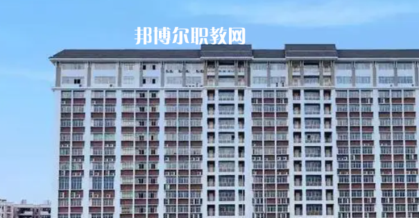 廣州高職?？圃盒Ｅ琶?4強(qiáng)