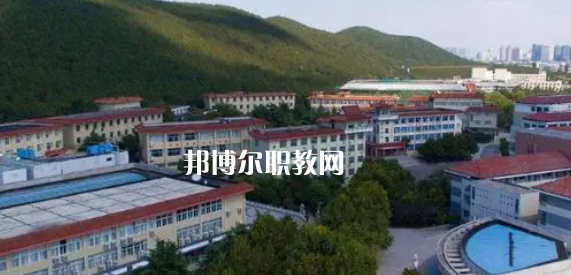 徐州高職?？圃盒Ｅ琶?強