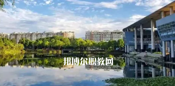 寧波高職?？圃盒Ｅ琶?強(qiáng)