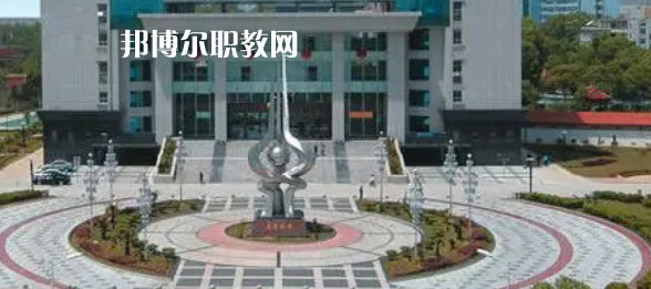 江西高職?？圃盒Ｅ琶?1強