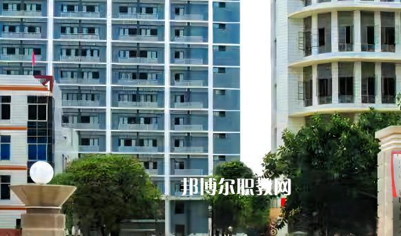 南寧工貿(mào)職業(yè)技術(shù)學(xué)校2022年學(xué)費(fèi)、收費(fèi)多少