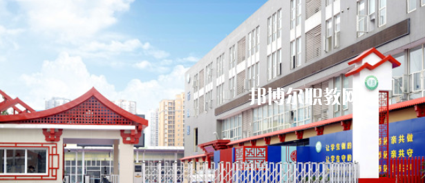 成都華商理工職業(yè)學(xué)校2023年學(xué)費(fèi)、收費(fèi)多少