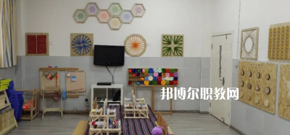 成都市錦江區(qū)特殊教育學校2023年學費、收費多少