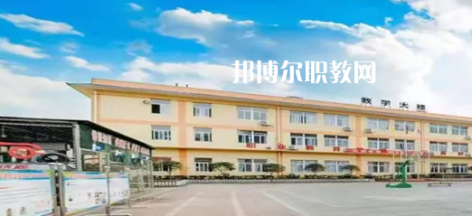 2023年達(dá)州科技職業(yè)技術(shù)學(xué)校學(xué)費、收費多少