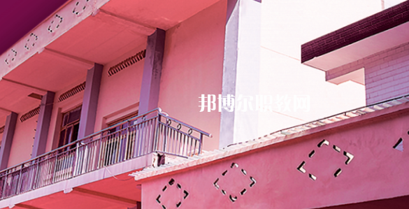 芙蓉礦務(wù)局技工學(xué)校地址在哪里，哪個(gè)地區(qū)，哪個(gè)城市?