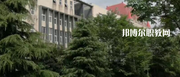 南京城市交通運(yùn)輸學(xué)校地址在哪里，哪個(gè)地區(qū)，哪個(gè)城市?