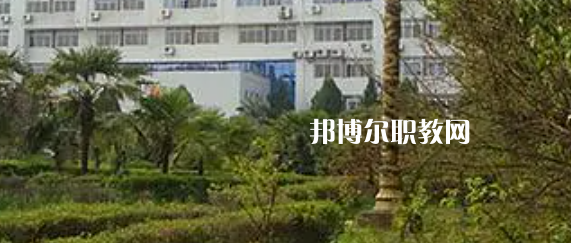 南京華東信息工程技工學校地址在哪里，哪個地區(qū)，哪個城市?