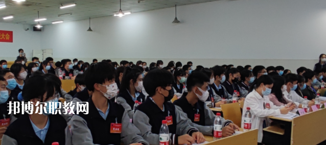 浙江省廣播電視中等專業(yè)學校地址在哪里，哪個地區(qū)，哪個城市?