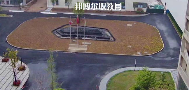 鄭州機(jī)電工業(yè)技工學(xué)校地址在哪里，哪個地區(qū)，哪個城市?