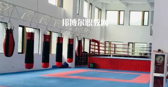 2023蒼南縣飛林職業(yè)學(xué)校招生計(jì)劃 招生人數(shù)是多少(附要求、條件、對(duì)象)