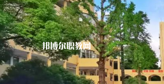 寧波市職教中心學(xué)校地址在哪里，哪個(gè)地區(qū)，哪個(gè)城市?