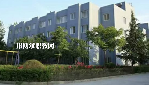 渭南市西北理工職業(yè)學(xué)校地址在哪里，哪個地區(qū)，哪個城市?