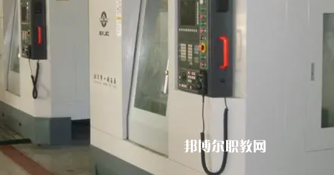 陜西秦嶺航空電氣有限責(zé)任公司技工學(xué)校地址，乘車路線