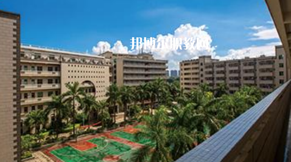 深圳市深德技工學校地址，乘車路線