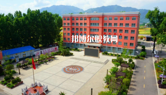 2023陜西省機(jī)械高級(jí)技工學(xué)校多少錢(qián) 陜西省機(jī)械高級(jí)技工學(xué)校各專業(yè)學(xué)費(fèi)收費(fèi)標(biāo)準(zhǔn)