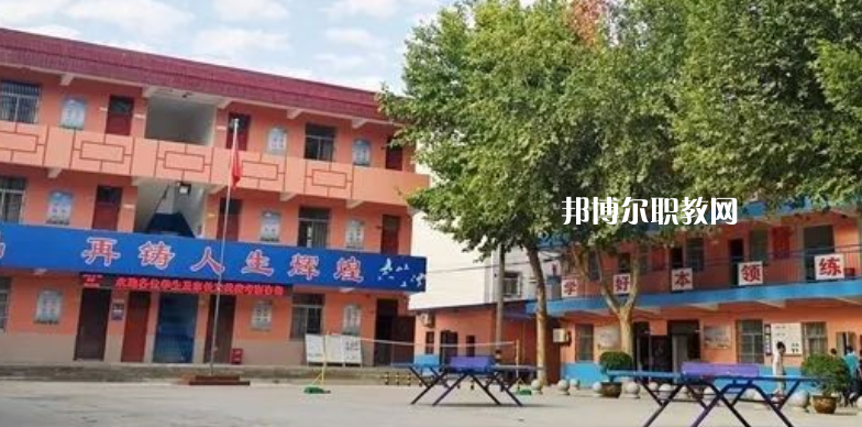 陜西渭南商貿(mào)技工學(xué)校怎么樣、好不好(2023參考)