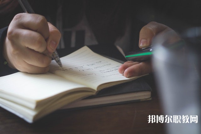 陜西省交通學(xué)校有哪些招生專(zhuān)業(yè)（2023年）