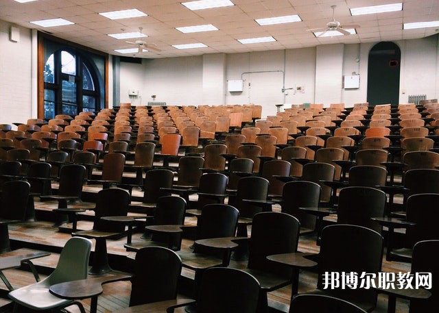 西安石油化工技工學校有哪些招生專業(yè)（2023年）