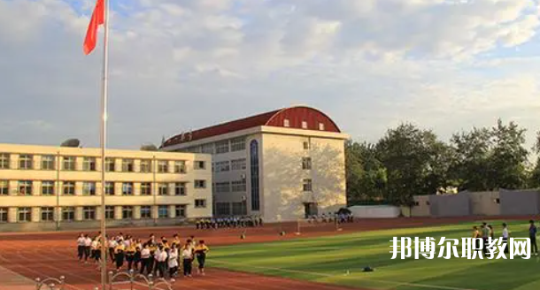 唐山市第一職業(yè)中等專業(yè)學(xué)校地址，乘車路線