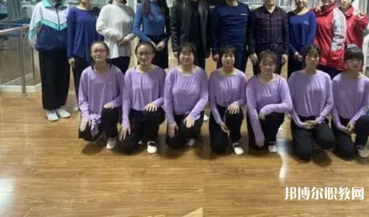 張家口瑤華希望中等專業(yè)學校怎么樣、好不好