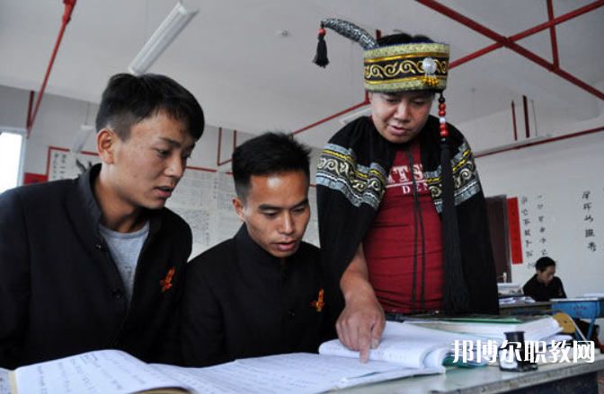 2023貴州省畢節(jié)彝文雙語職業(yè)學(xué)校招生計劃 招生人數(shù)是多少(附要求、條件、對象)