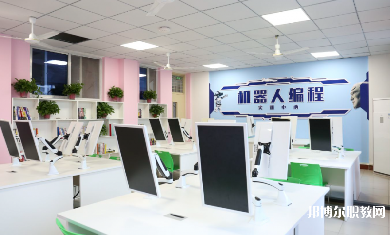 2023鄭州新華中等專業(yè)學(xué)校招生計劃 招生人數(shù)是多少(附要求、條件、對象)