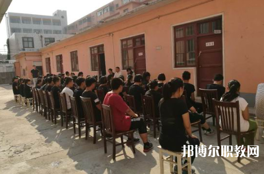 安陽(yáng)源首科技制藥學(xué)校怎么樣、好不好
