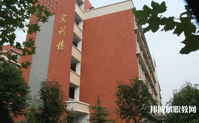 漯河市食品工業(yè)中等專業(yè)學(xué)校怎么樣、好不好