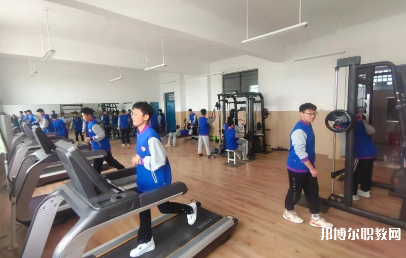周口市潁河職業(yè)中等專業(yè)學(xué)校地址，乘車路線