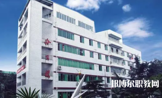 成都實驗商貿(mào)管理學校2024年報名條件、招生要求、招生對象