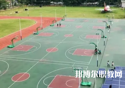 湖南湘江工貿(mào)技工學(xué)校怎么樣、好不好