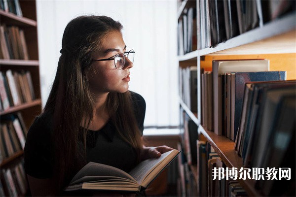 揚州旅游商貿學校2023年招生錄取分數(shù)線(2024參考)