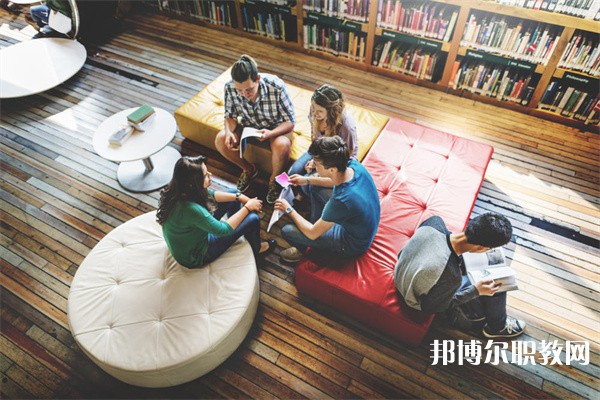 湖南哪里的中專學(xué)校能讀機電設(shè)備與維修專業(yè)