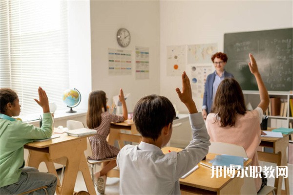 廣東哪里的技工學校能讀美容美發(fā)與造型專業(yè)