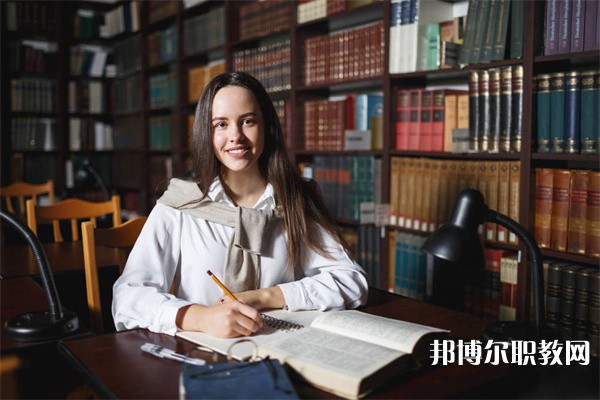 廣東哪里的中職學校能讀會計（互聯網會計方向）專業(yè)