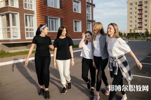 廣東哪里的中職學(xué)校能讀高星級酒店服務(wù)與管理專業(yè)