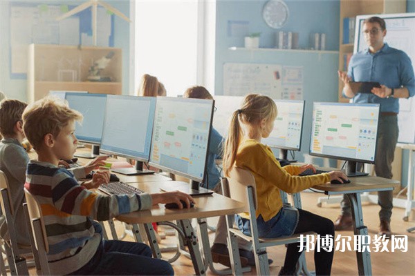 廣東哪里的技工學校能讀數(shù)控加工技術專業(yè)