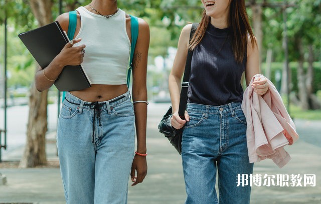 廣東哪里的技工學(xué)校能讀計算機網(wǎng)絡(luò)應(yīng)用與維護(hù)專業(yè)