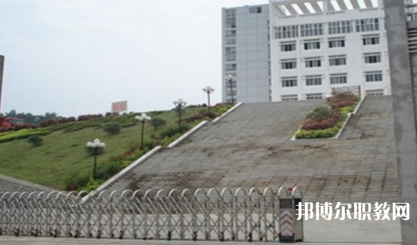 2024百色市民族工業(yè)中等專業(yè)學(xué)校招生計(jì)劃 招生人數(shù)是多少(附要求、條件、對象)