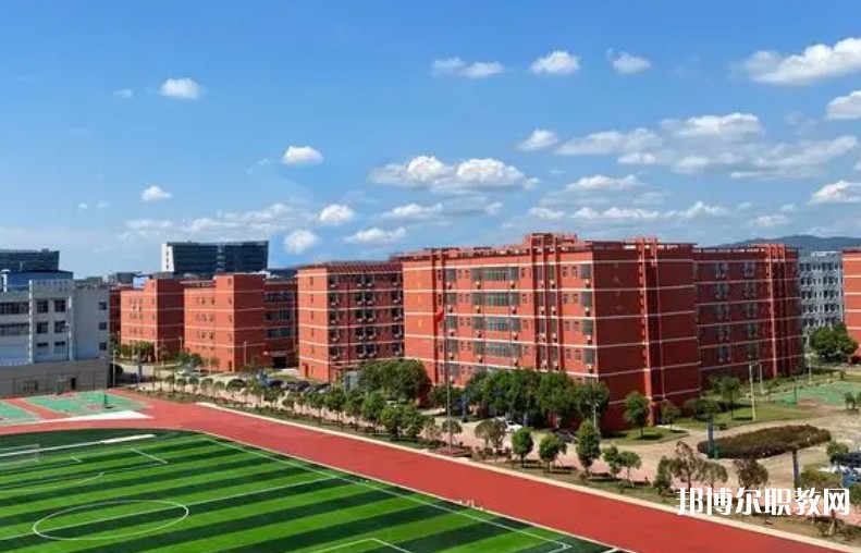 鷹潭市高級(jí)技工學(xué)校怎么樣、好不好